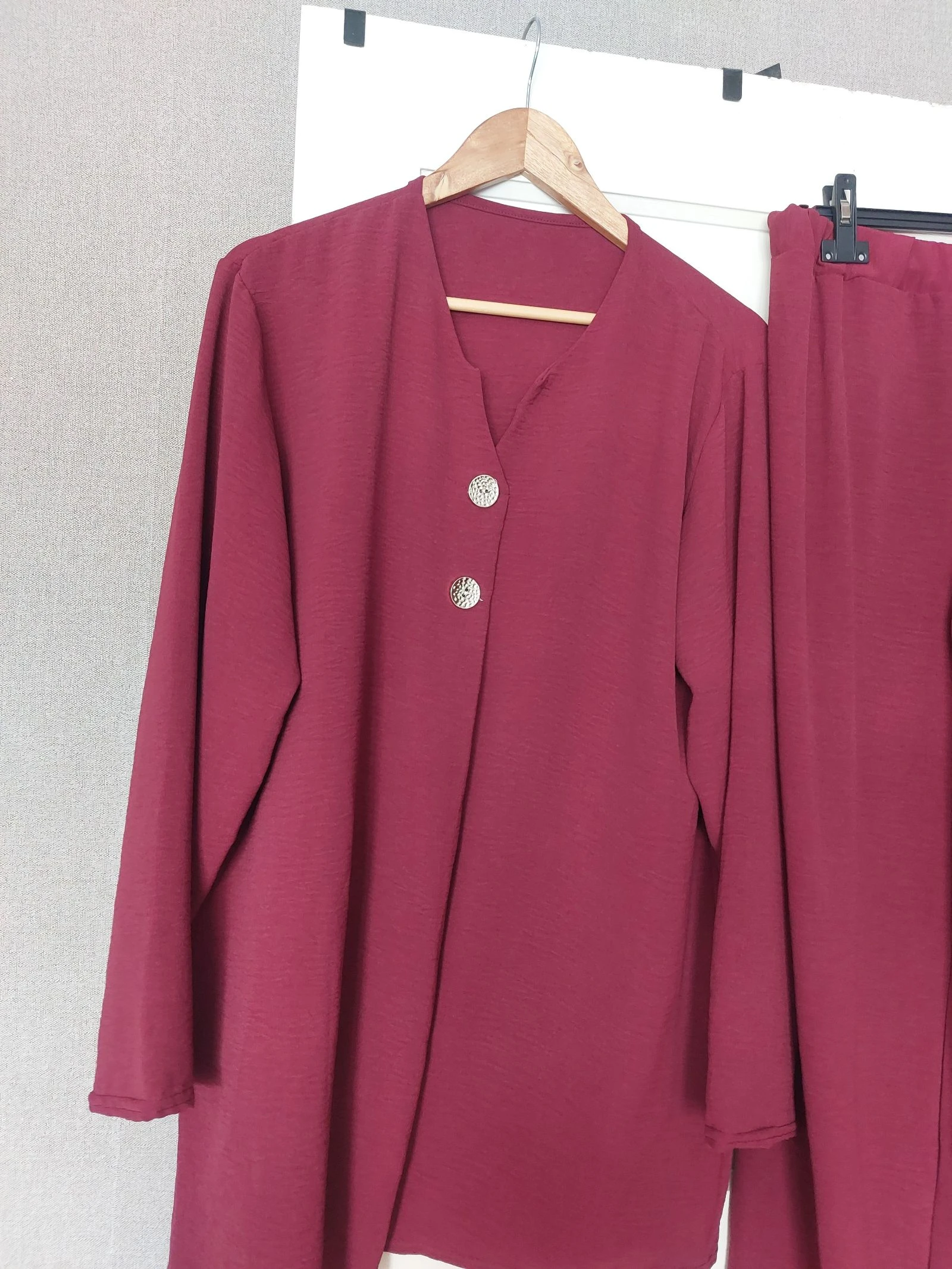 Ensemble pantalon et blouse  – photo 2